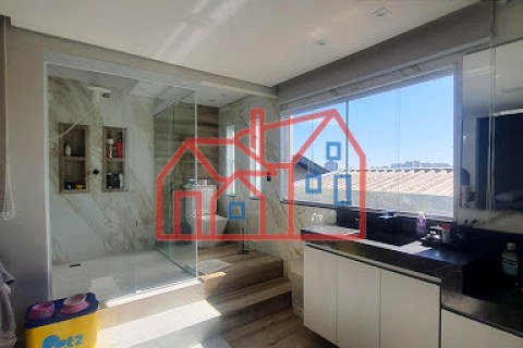 Foto 41 de SOBRADO À VENDA NO PARQUE RESIDENCIAL ORATÓRIO / SÃO LUCAS – PORTEIRA FECHADA, TERRAÇO COM JACUZZI E GARAGEM AMPLA