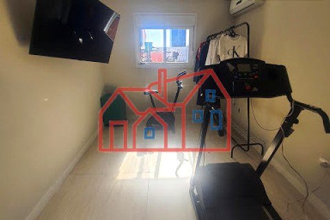 Foto 20 de SOBRADO À VENDA NO PARQUE RESIDENCIAL ORATÓRIO / SÃO LUCAS – PORTEIRA FECHADA, TERRAÇO COM JACUZZI E GARAGEM AMPLA