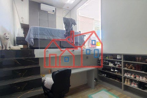 Foto 36 de SOBRADO À VENDA NO PARQUE RESIDENCIAL ORATÓRIO / SÃO LUCAS – PORTEIRA FECHADA, TERRAÇO COM JACUZZI E GARAGEM AMPLA