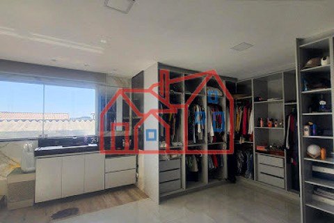 Foto 40 de SOBRADO À VENDA NO PARQUE RESIDENCIAL ORATÓRIO / SÃO LUCAS – PORTEIRA FECHADA, TERRAÇO COM JACUZZI E GARAGEM AMPLA