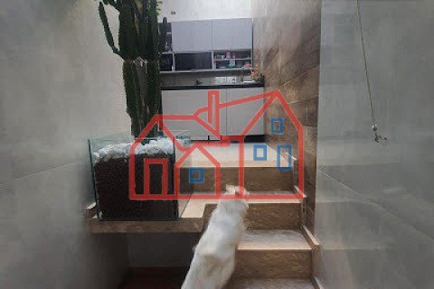 Foto 8 de SOBRADO À VENDA NO PARQUE RESIDENCIAL ORATÓRIO / SÃO LUCAS – PORTEIRA FECHADA, TERRAÇO COM JACUZZI E GARAGEM AMPLA