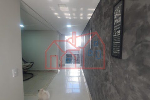 Foto 32 de SOBRADO À VENDA NO PARQUE RESIDENCIAL ORATÓRIO / SÃO LUCAS – PORTEIRA FECHADA, TERRAÇO COM JACUZZI E GARAGEM AMPLA