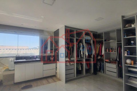 Foto 40 de SOBRADO À VENDA NO PARQUE RESIDENCIAL ORATÓRIO / SÃO LUCAS – PORTEIRA FECHADA, TERRAÇO COM JACUZZI E GARAGEM AMPLA